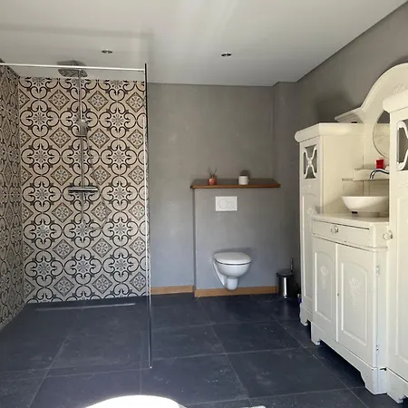 Vandrarhem Matzens Hus *